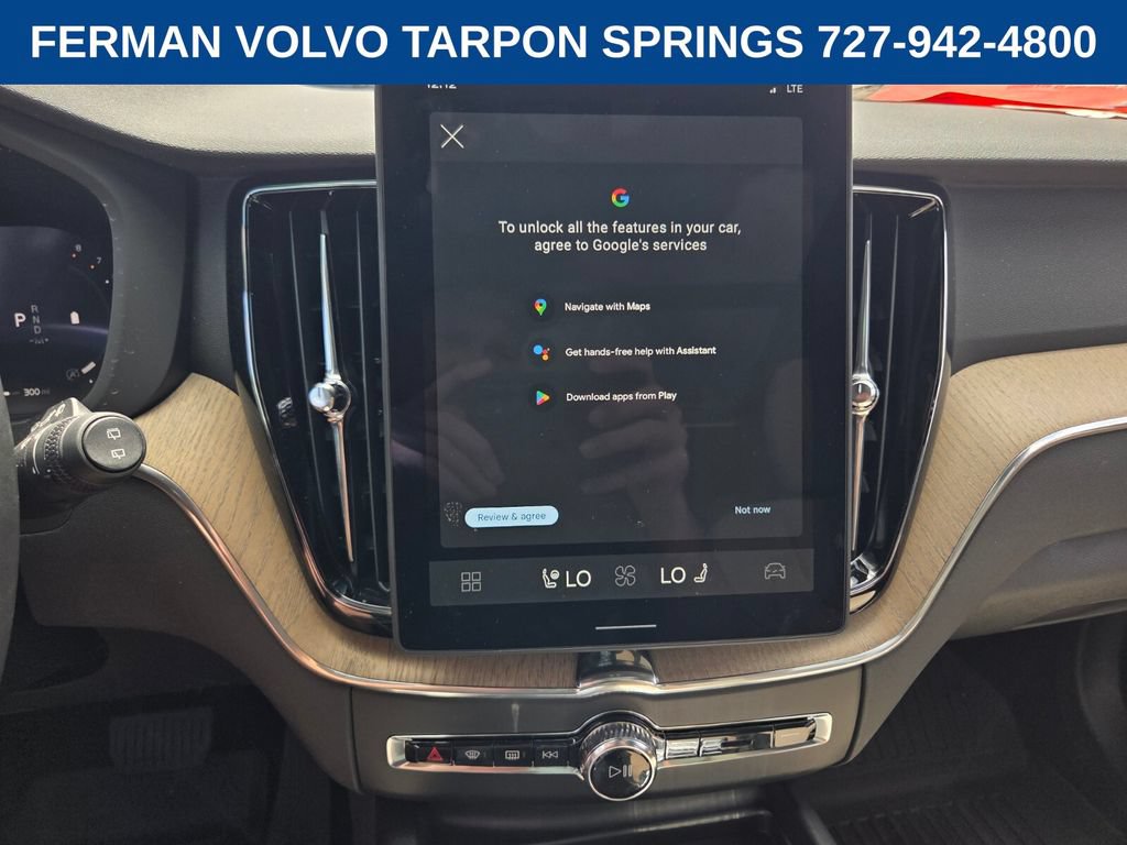 New 2026 Volvo XC60 B5 Plus w/ Protection Package Premier AWD/4WD image 24