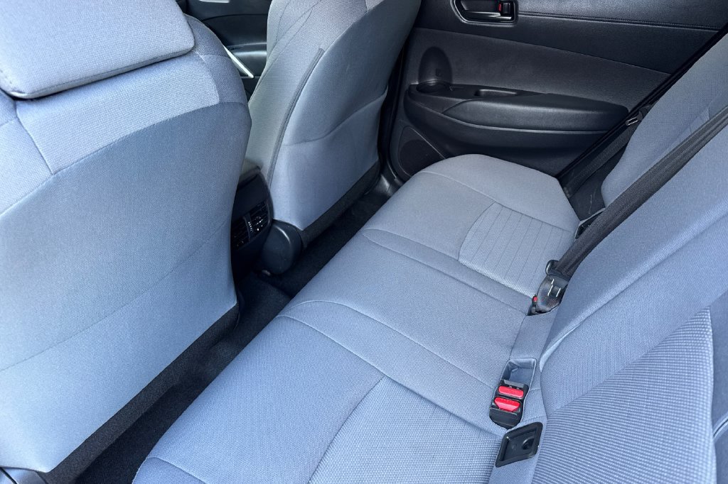 Certified 2025 Toyota Corolla Cross AWD Hybrid image 11