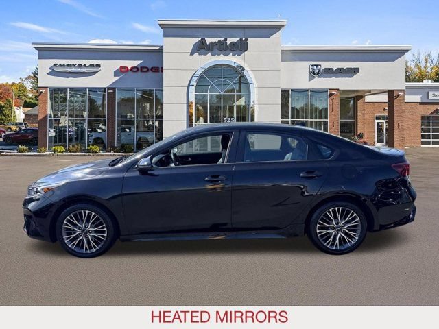 Used 2023 Kia Forte GT-Line FWD image 5