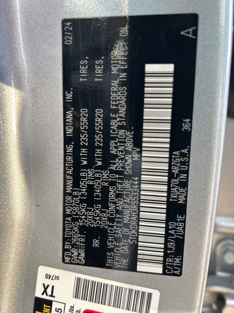 Used 2024 Toyota Highlander Platinum FWD image 51