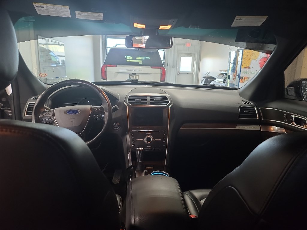 Used 2016 Ford Explorer Limited w/ Equipment Group 301A image 12