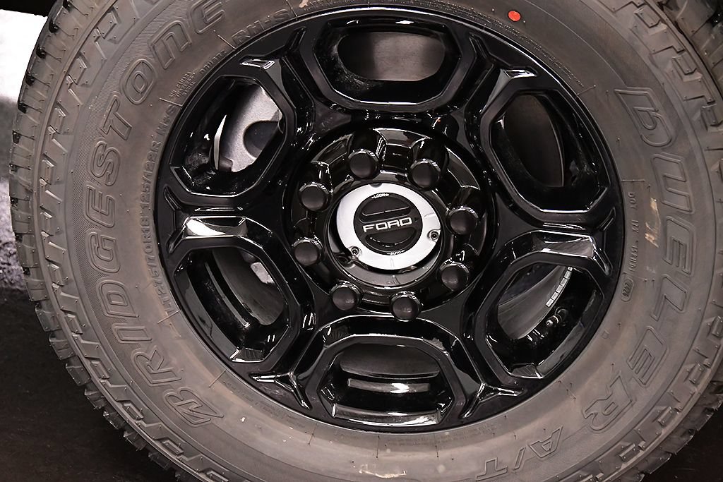 New 2026 Ford F250 XL w/ STX Appearance Package AWD/4WD image 9