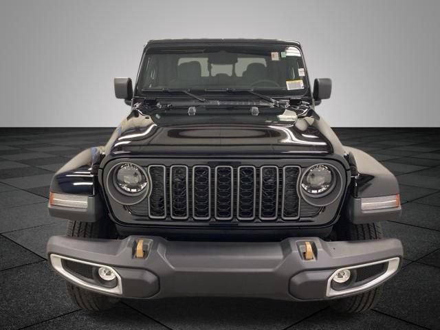 New 2026 Jeep Gladiator Sport AWD/4WD image 2