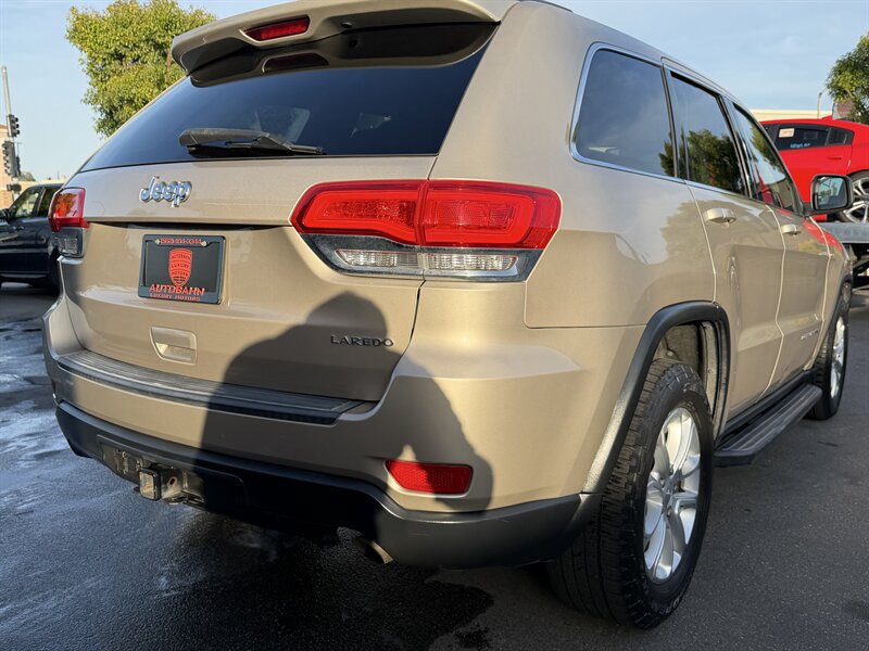 Used 2014 Jeep Grand Cherokee Laredo w/ Quick Order Package 23E RWD image 22
