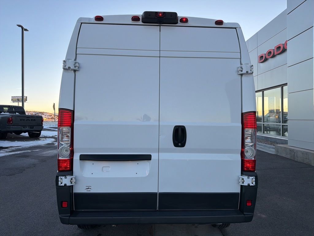 Used 2018 RAM ProMaster 2500 FWD image 5