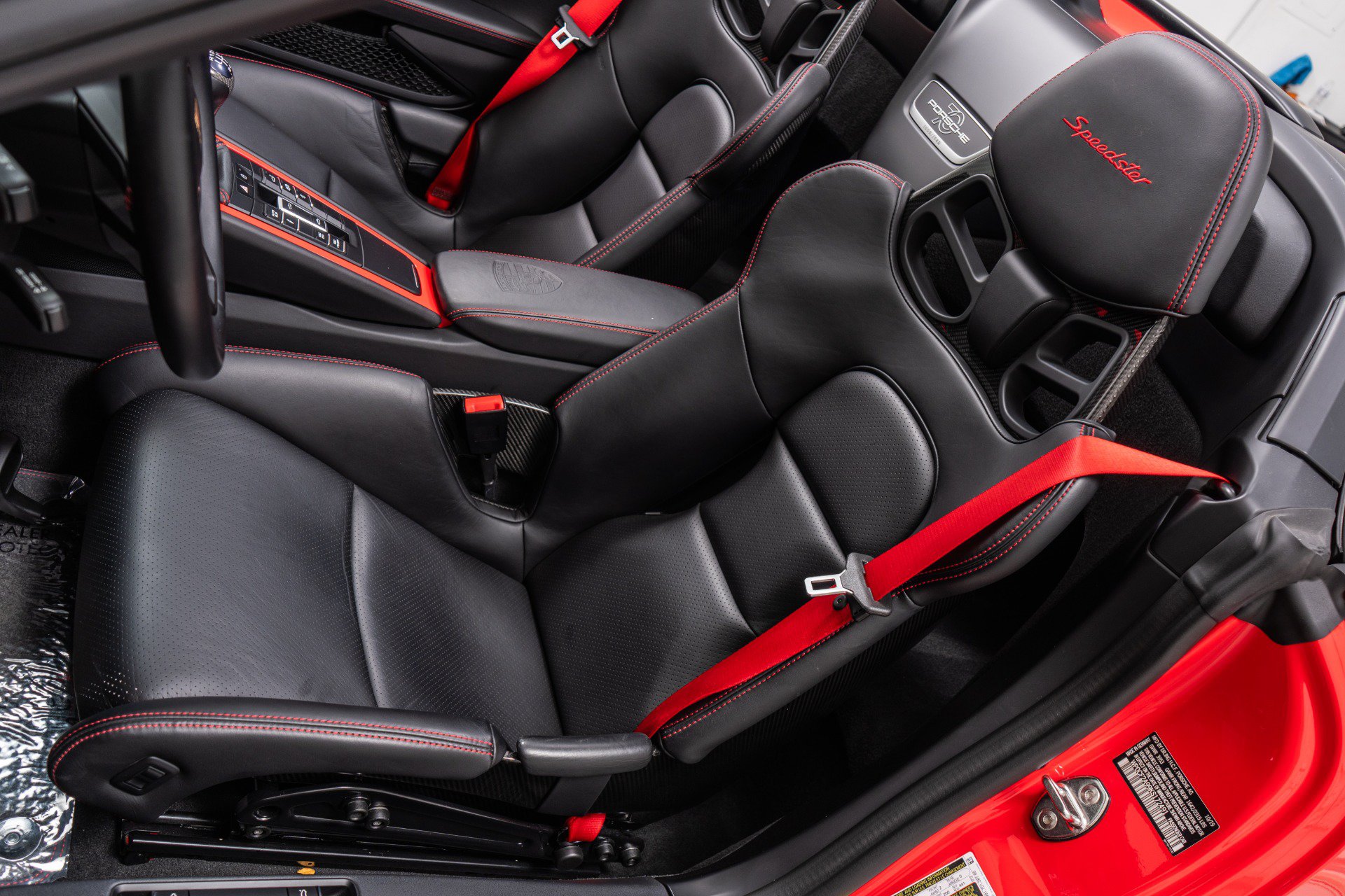 Used 2019 Porsche 911 Speedster RWD image 24