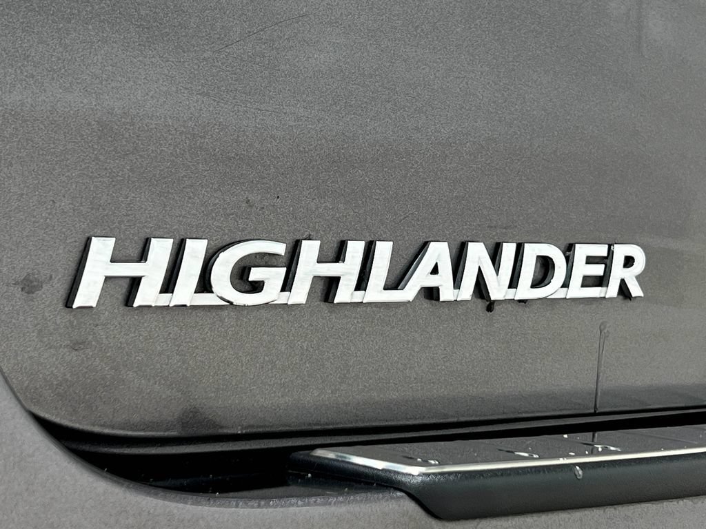 Used 2019 Toyota Highlander XLE AWD/4WD image 42