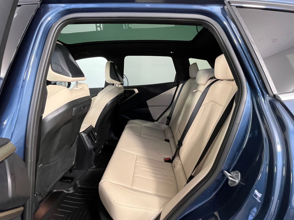 Certified 2025 BMW X3 xDrive30i w/ Premium Package AWD/4WD image 20
