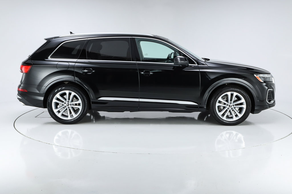 Used 2025 Audi Q7 3.0T Prestige w/ Prestige Package AWD/4WD image 56