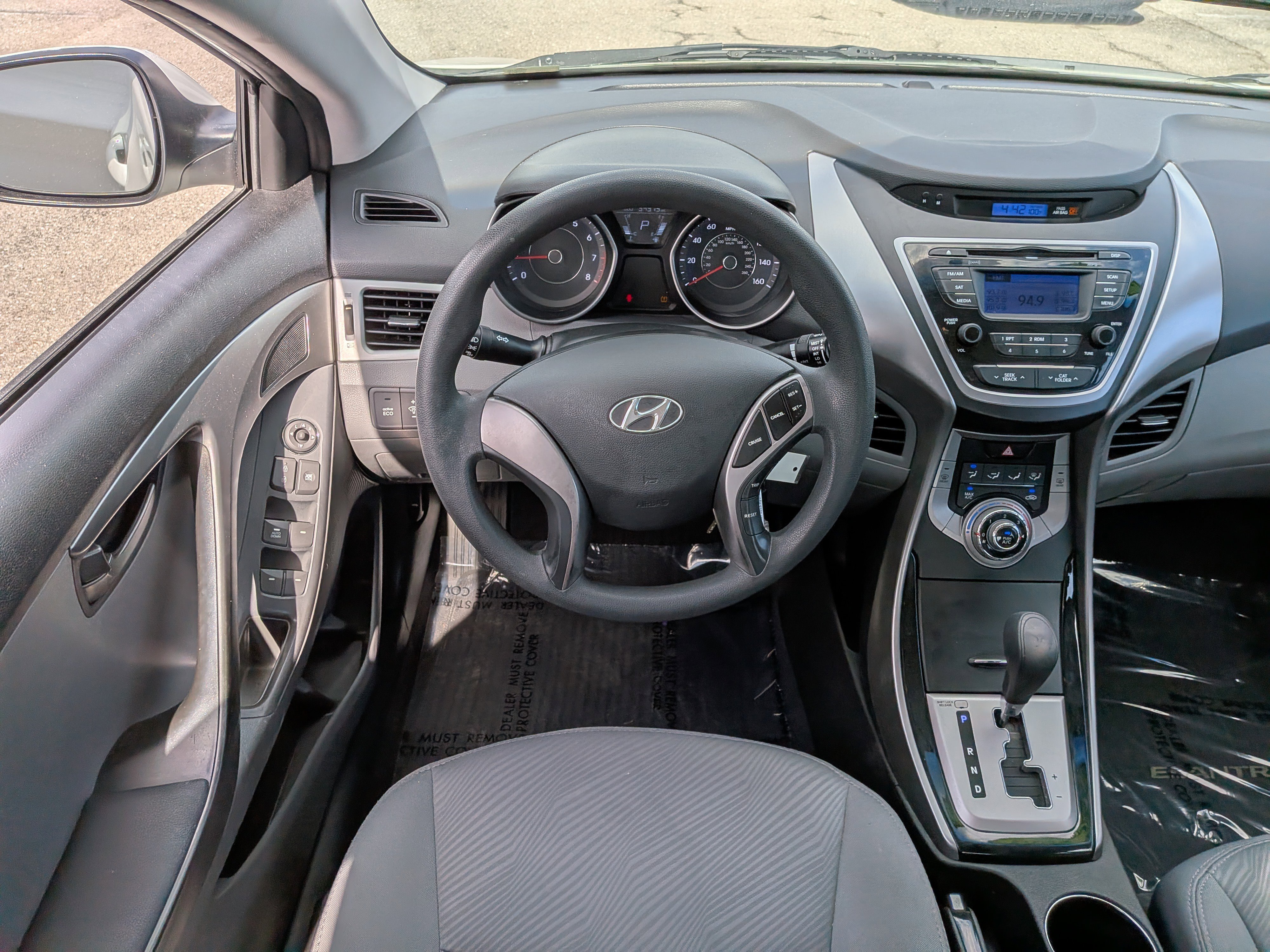 Used 2013 Hyundai Elantra GLS FWD image 16