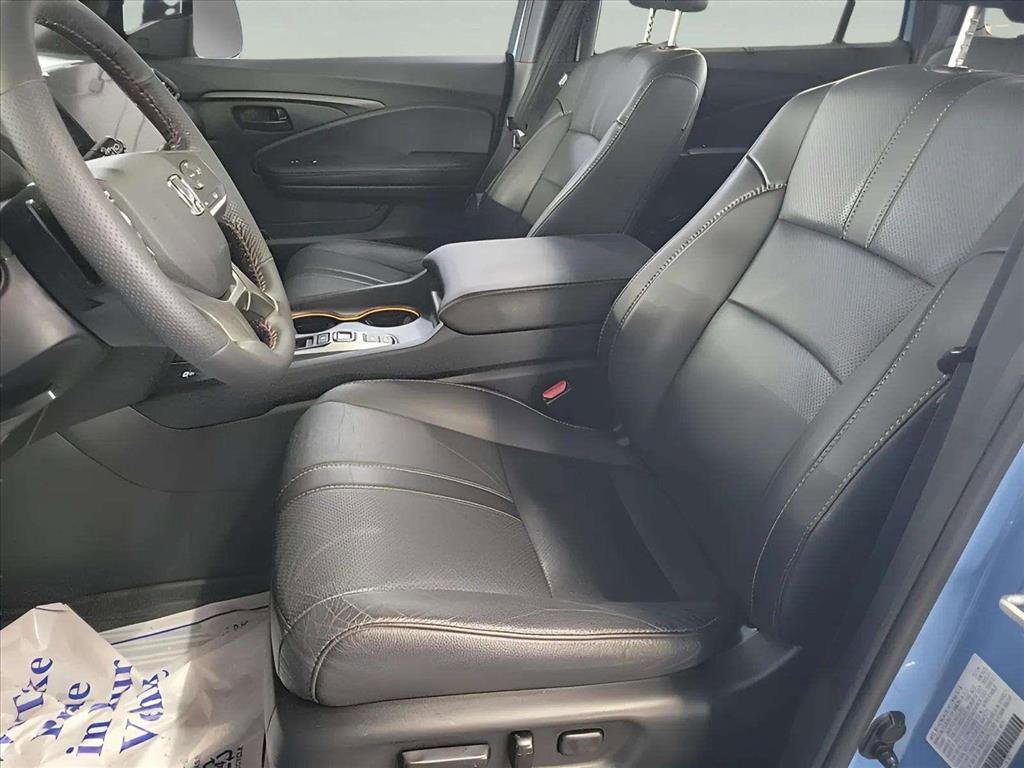 Used 2024 Honda Passport TrailSport image 15