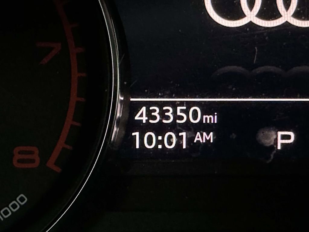 Used 2022 Audi Q5 2.0T Premium image 30