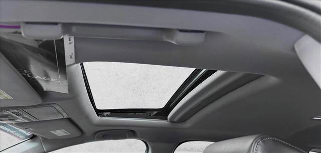 Used 2020 Honda CR-V Touring image 11