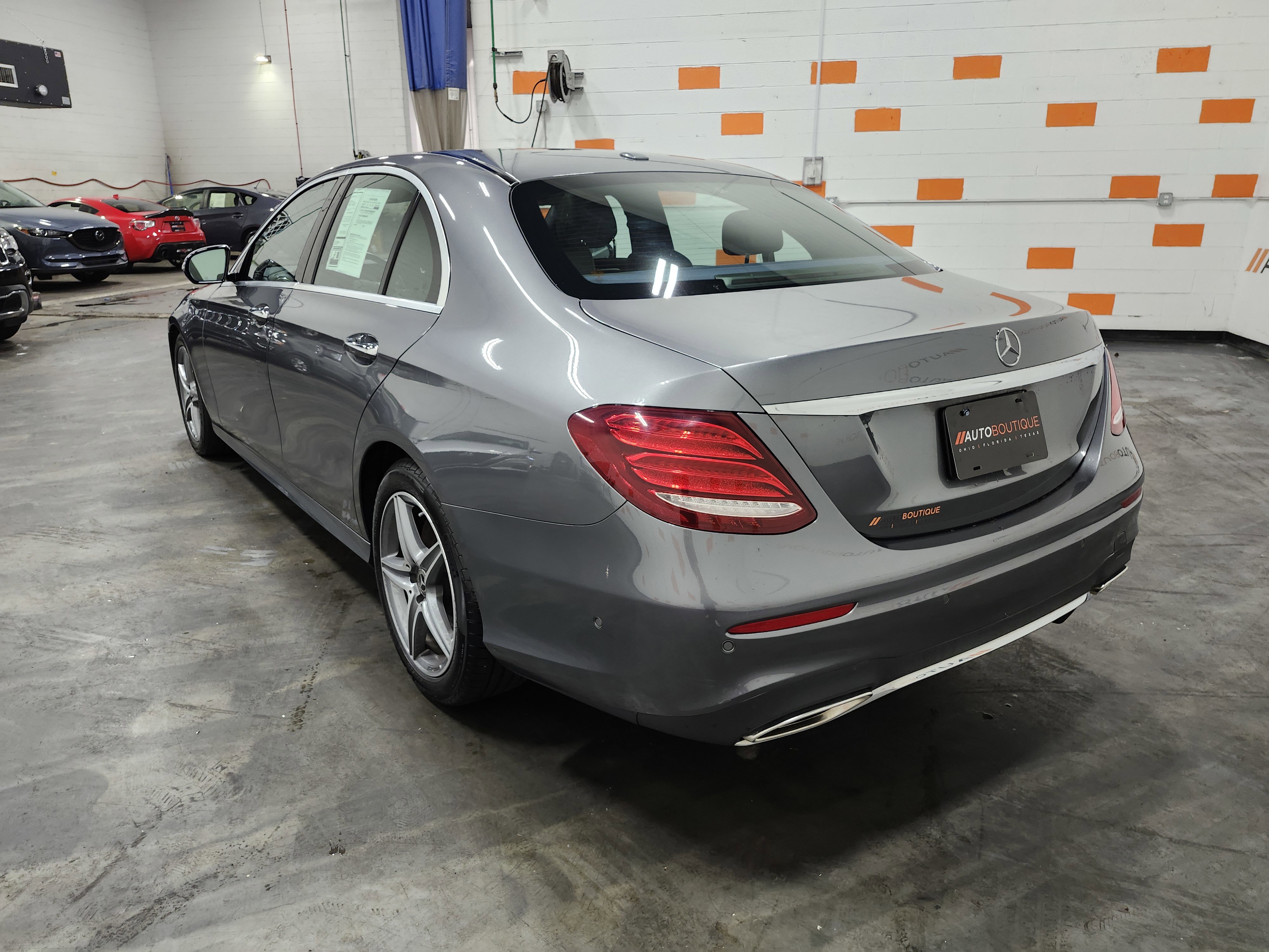 Used 2018 Mercedes-Benz E 400 E 400 w/ Premium 1 Package image 24