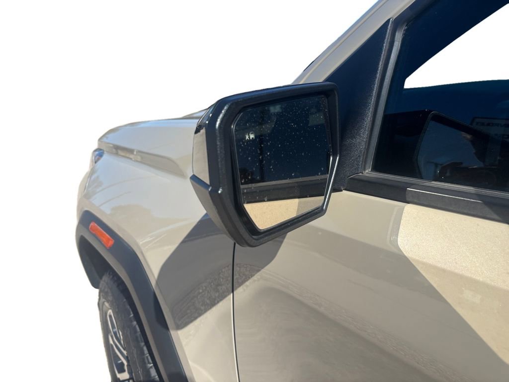 Certified 2024 GMC Canyon AT4 w/ AT4 Premium Package image 31
