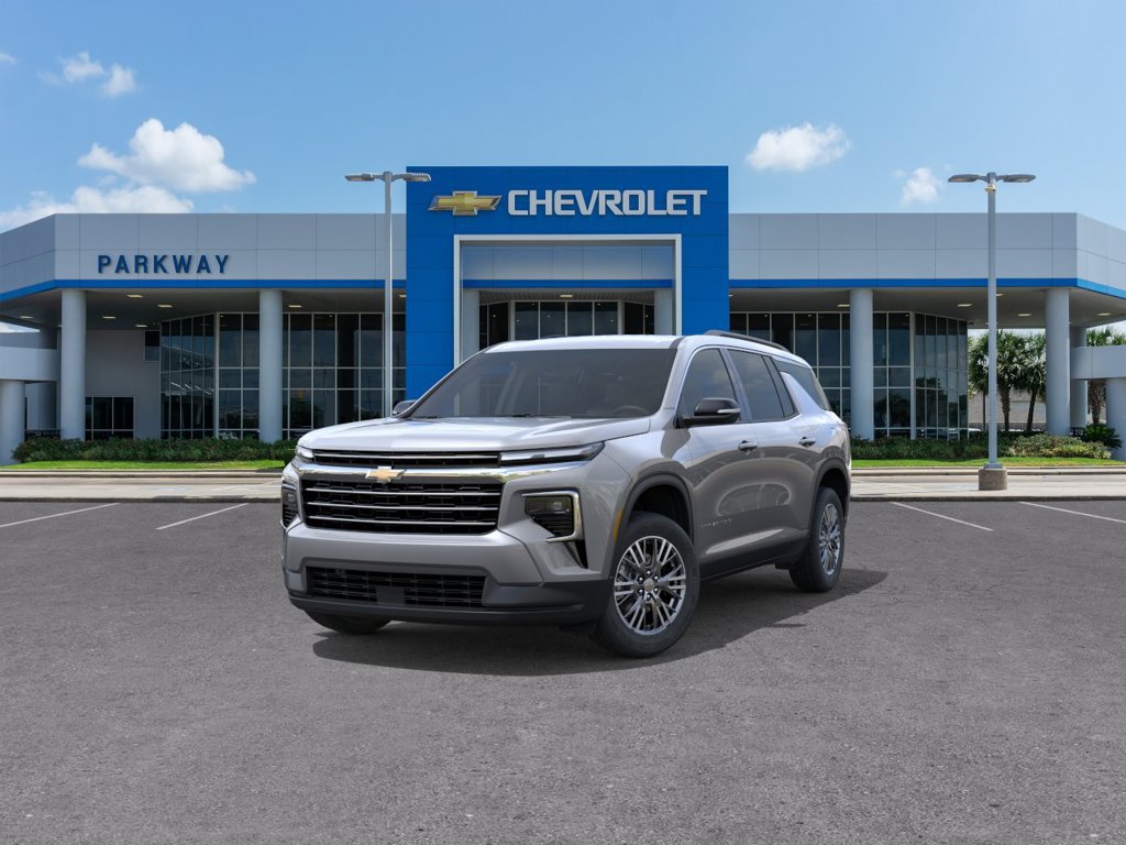 New 2027 Chevrolet Traverse LT w/ Driver Confidence Package FWD image 8