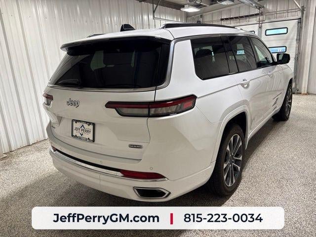 Used 2025 Jeep Grand Cherokee L Overland w/ Trailer Tow Package AWD/4WD image 3