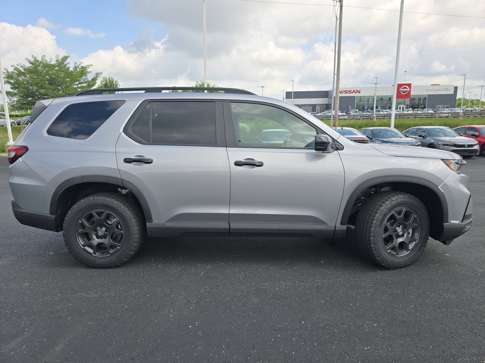 New 2025 Honda Pilot TrailSport image 27