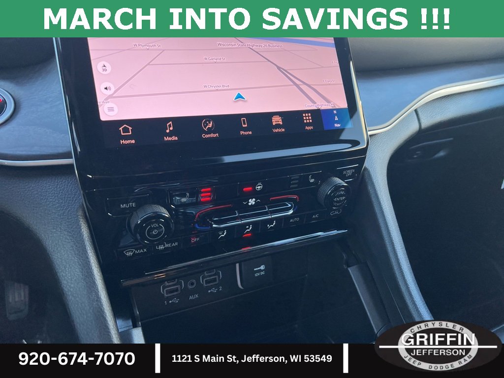 New 2025 Jeep Grand Cherokee Limited w/ Black Appearance Package image 19