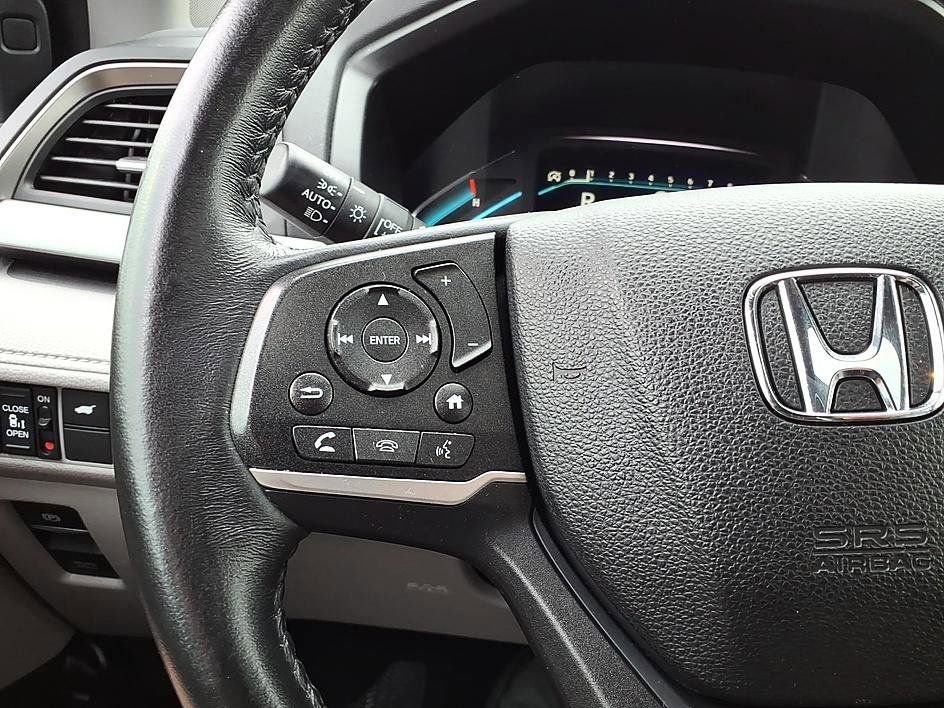 Used 2023 Honda Odyssey EX-L image 28