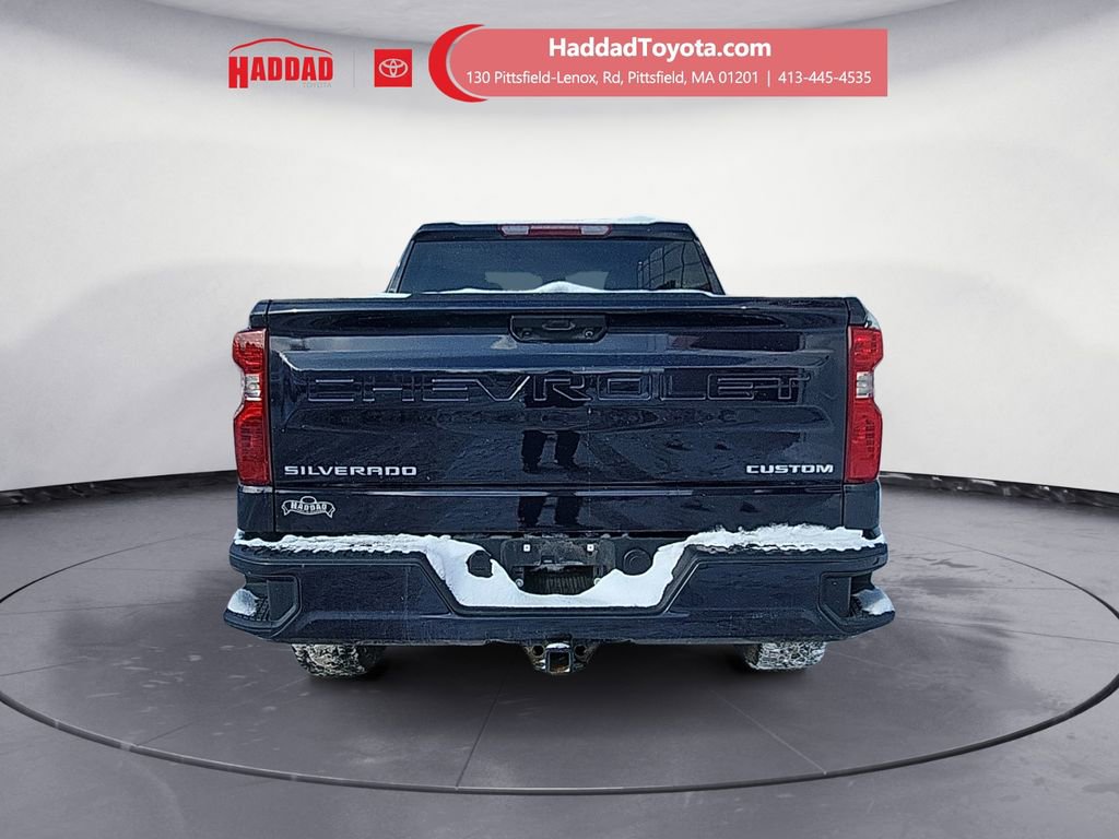 Used 2023 Chevrolet Silverado 1500 Custom image 4
