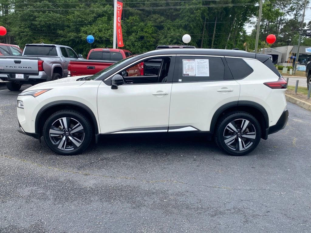Used 2021 Nissan Rogue Platinum AWD/4WD image 4