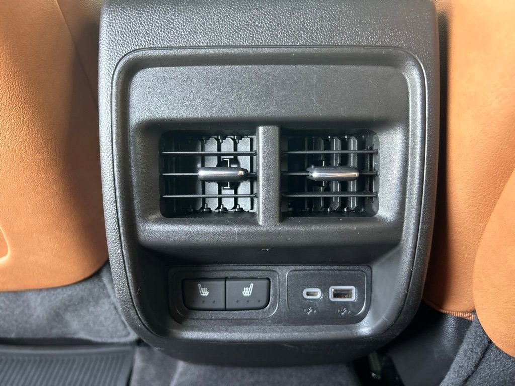 Used 2023 Cadillac XT4 Sport FWD image 65