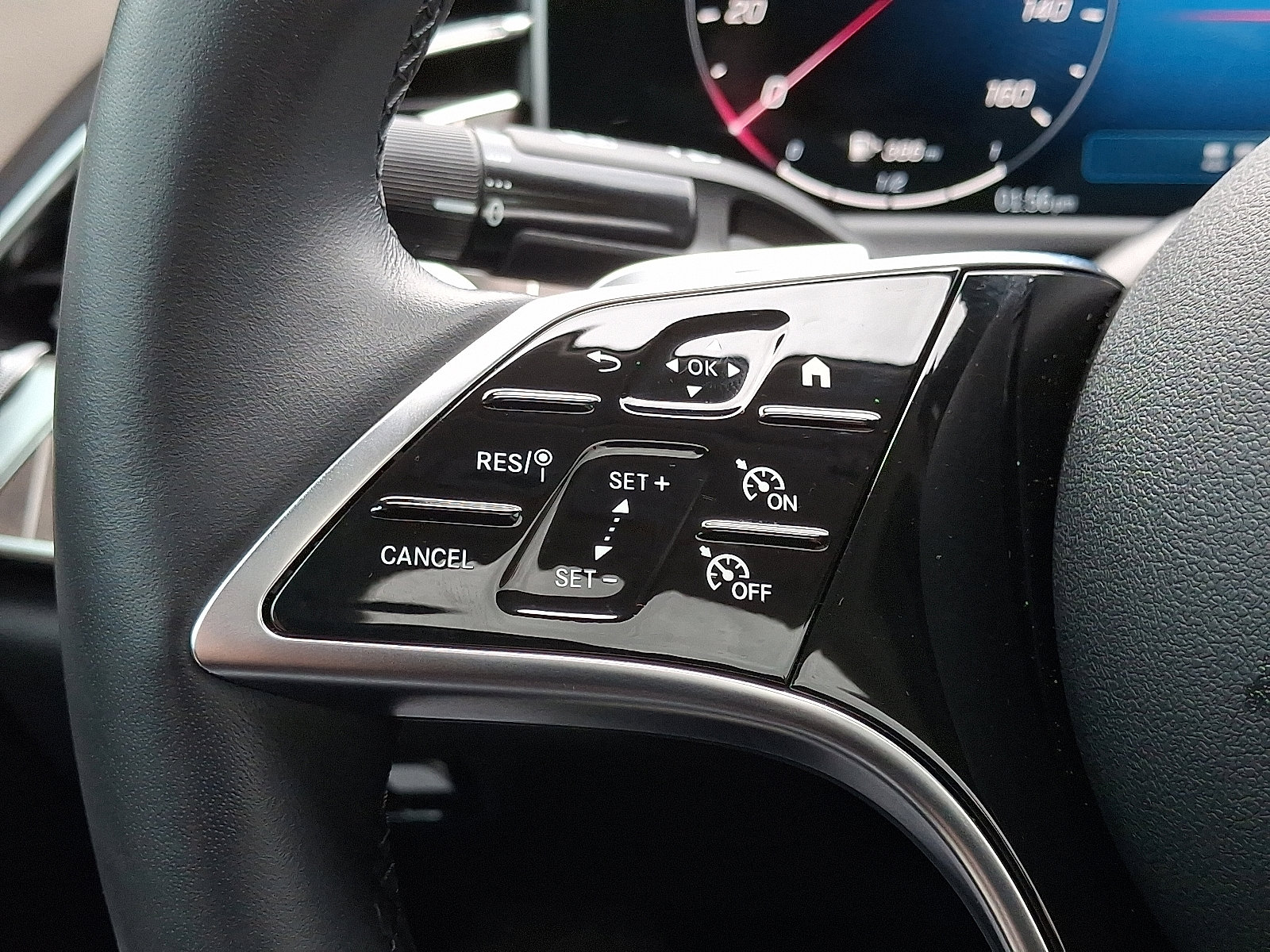 Certified 2025 Mercedes-Benz E 350 4MATIC Sedan image 21