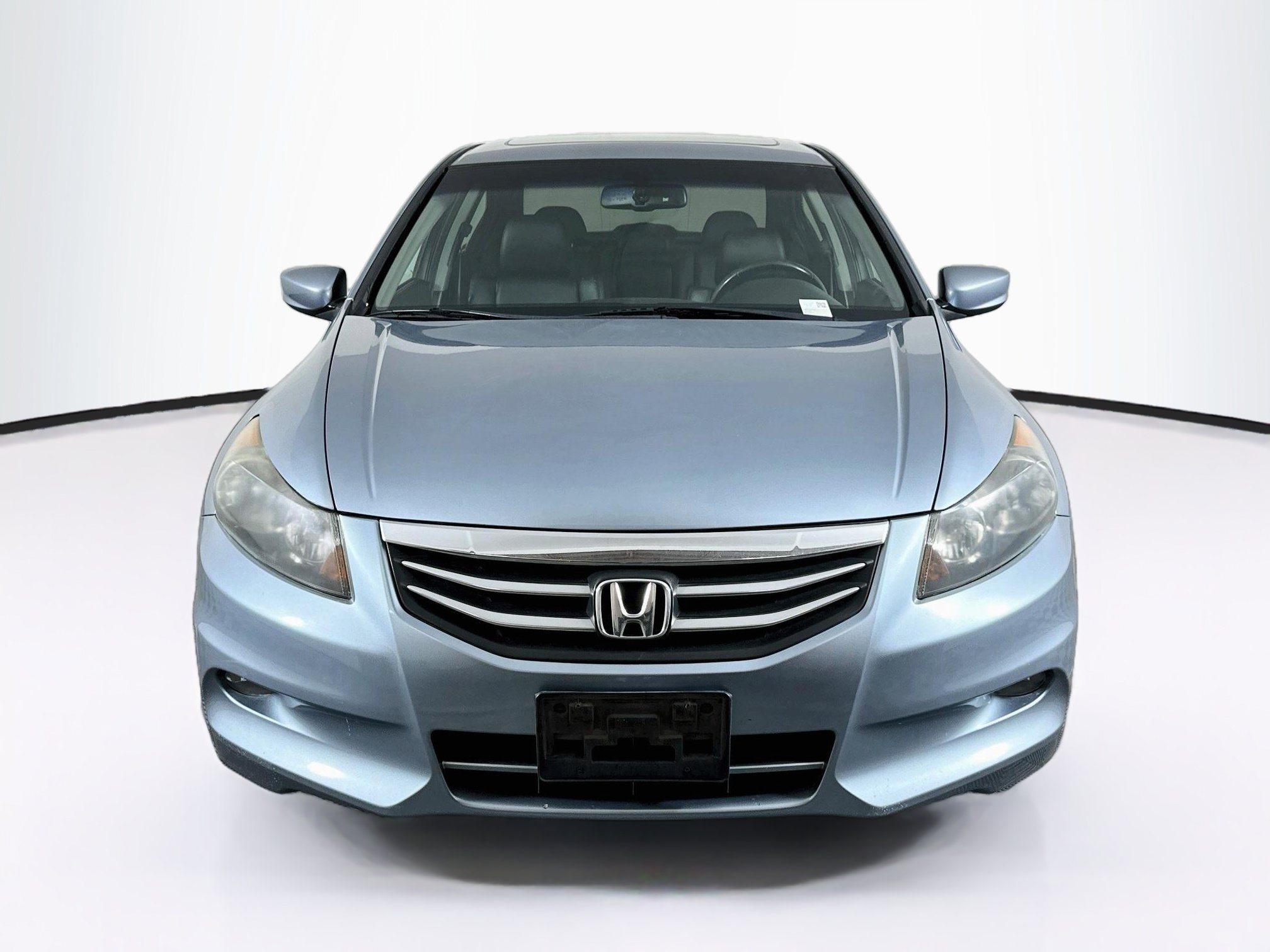 Used 2011 Honda Accord EX-L image 2