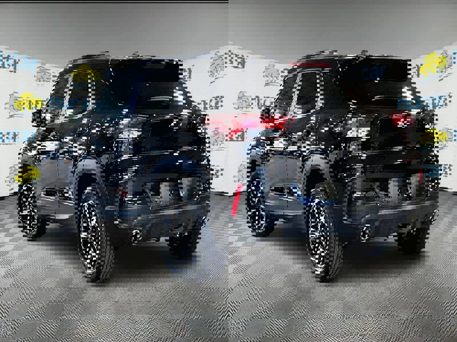 Used 2023 Chevrolet TrailBlazer RS w/ Sun and Liftgate Package image 4