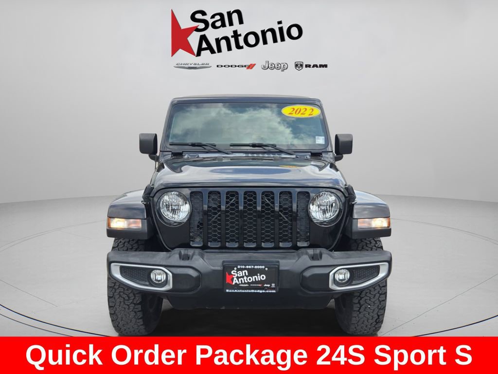 Certified 2022 Jeep Gladiator Sport image 3