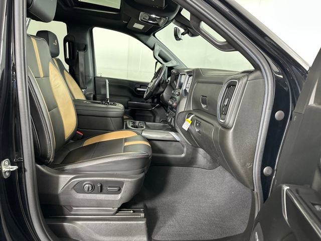 Used 2021 Chevrolet Silverado 2500 LTZ w/ Carhartt Edition image 28