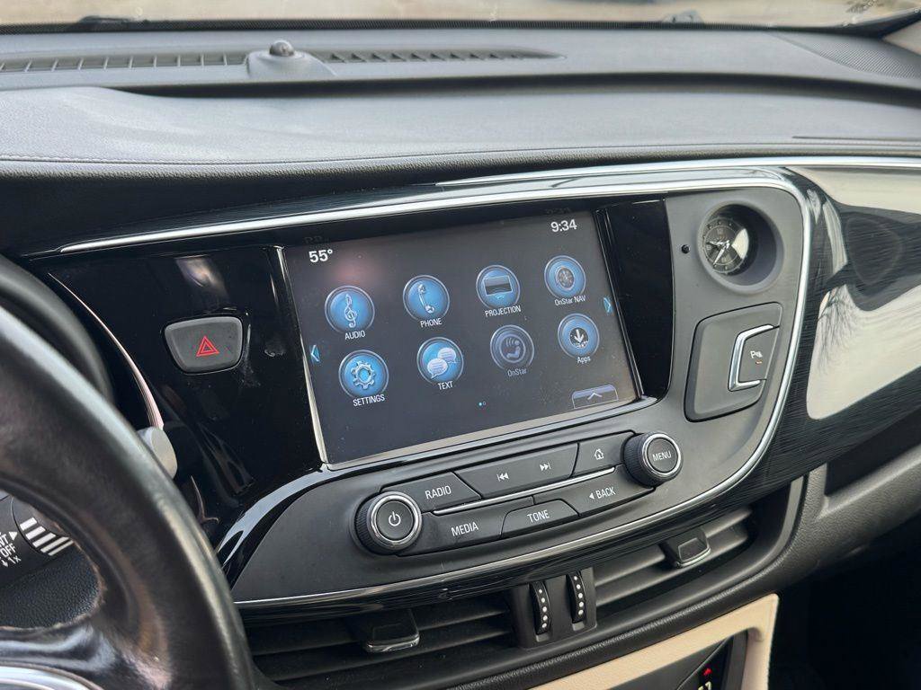 Used 2017 Buick Envision Preferred image 38
