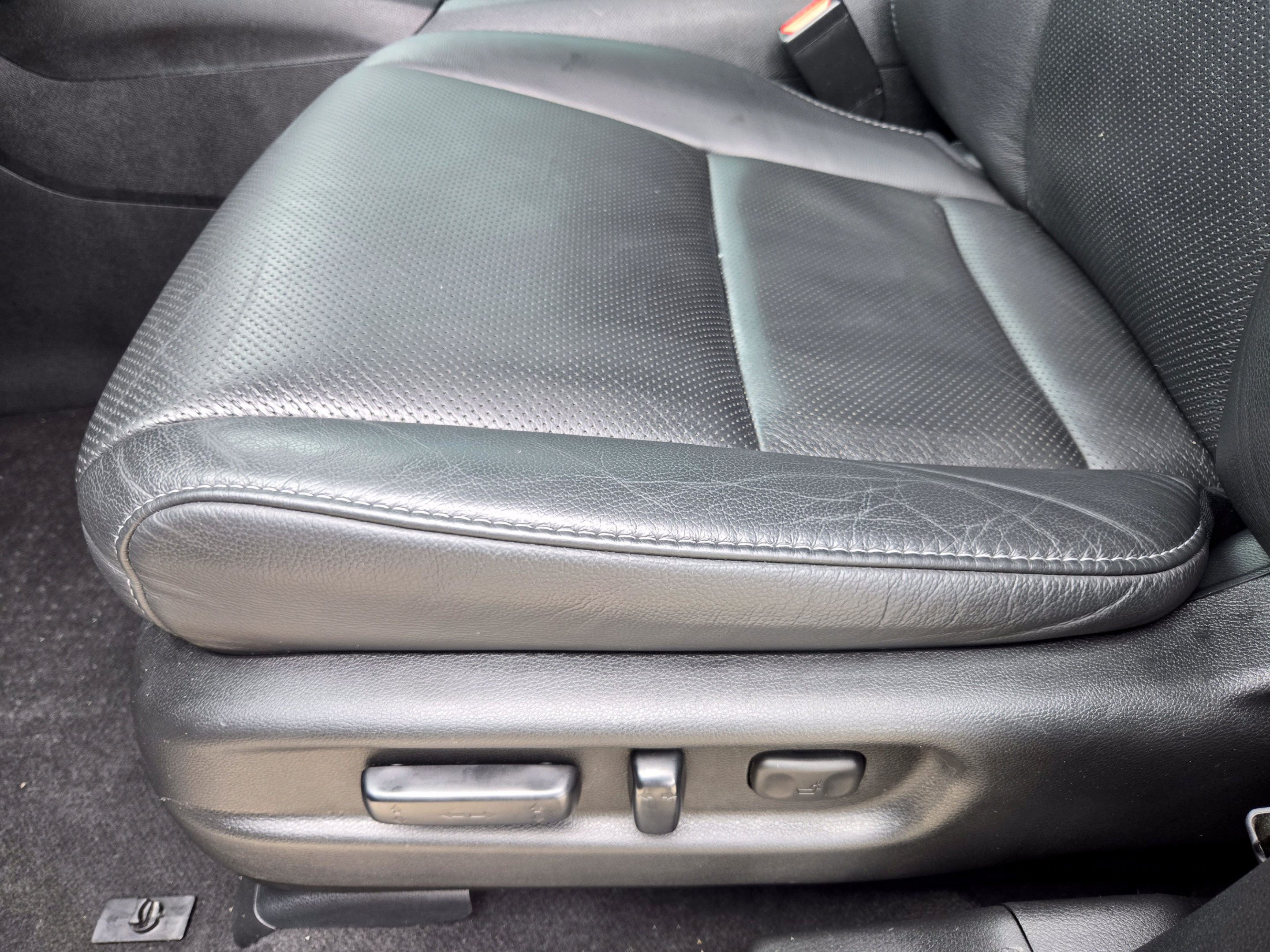 Used 2022 Honda Passport EX-L image 22
