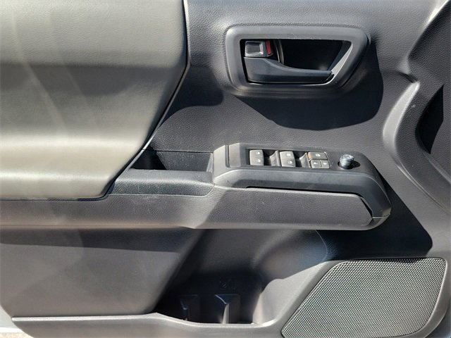 Used 2022 Toyota Tacoma SR image 29