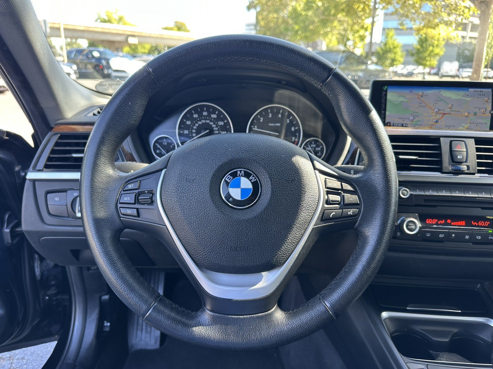 Used 2015 BMW 328i Sedan RWD image 16