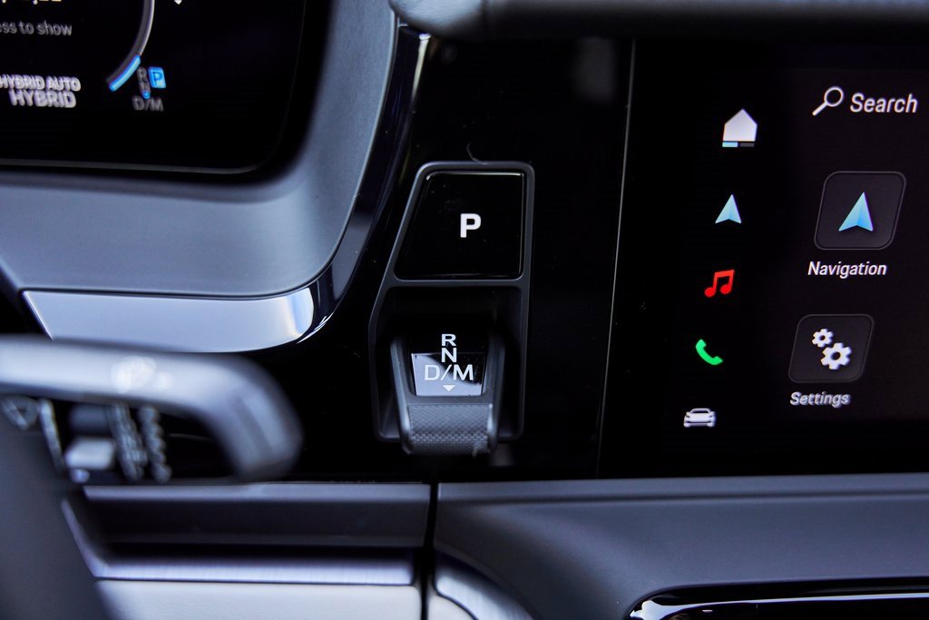 Used 2025 Porsche Panamera 4 w/ Premium Package image 69