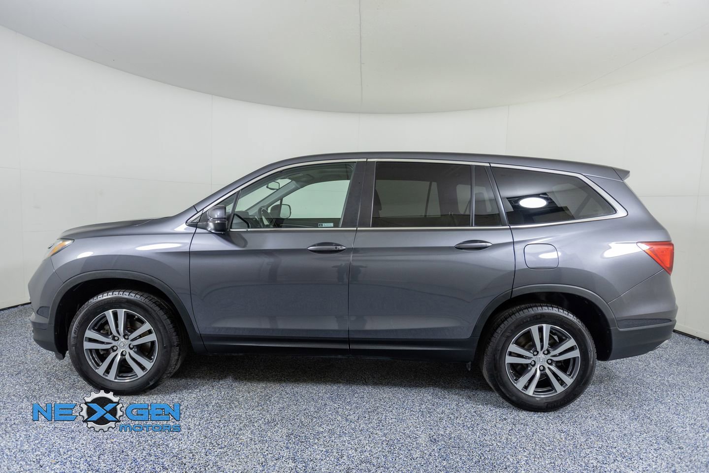 Used 2018 Honda Pilot EX-L image 4
