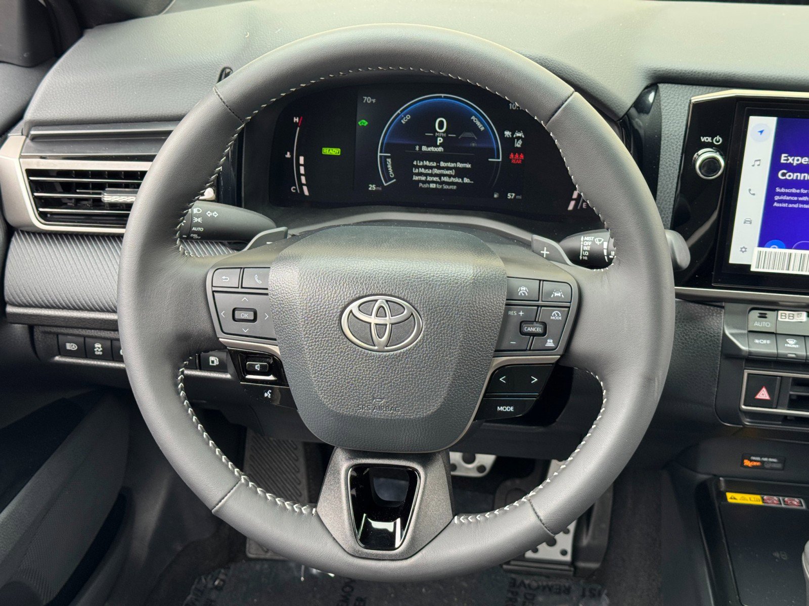Used 2026 Toyota Camry SE w/ Multimedia Upgrade Package FWD image 19