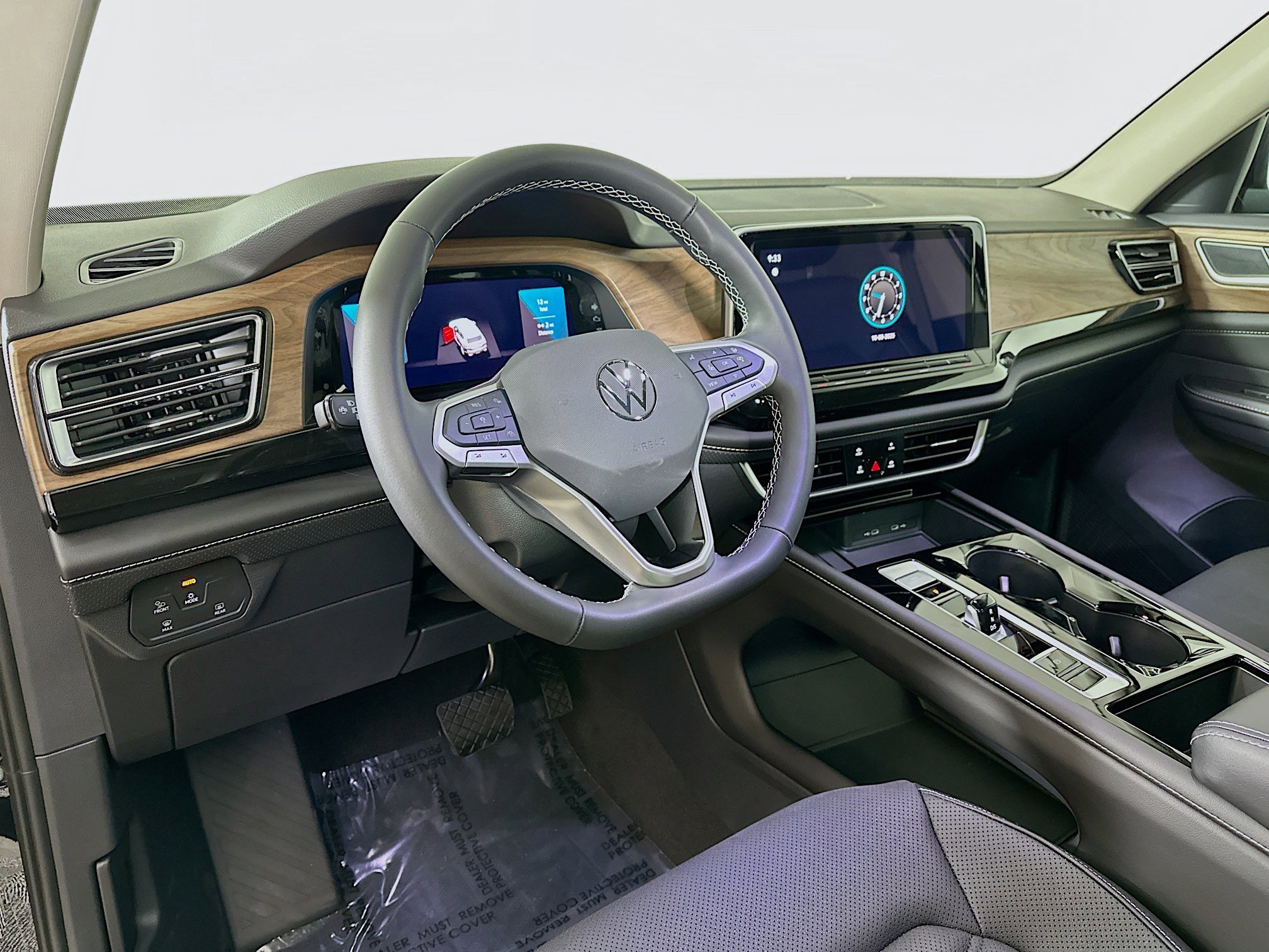 New 2026 Volkswagen Atlas SE image 9