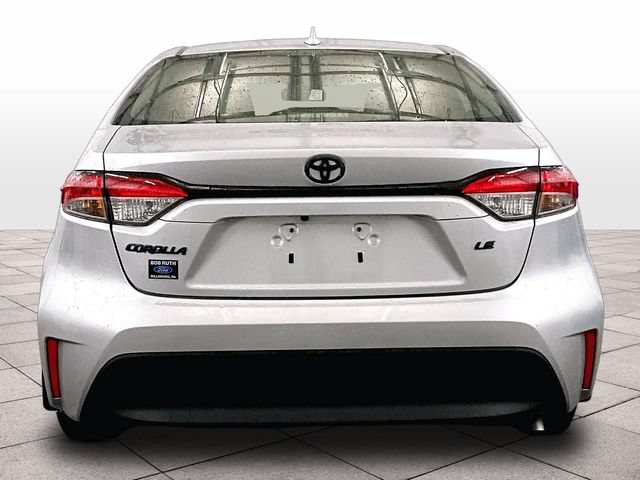 Used 2023 Toyota Corolla LE FWD image 4