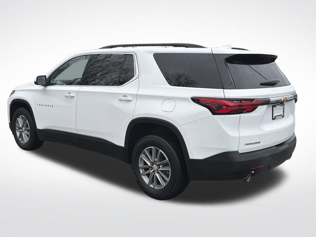 Used 2023 Chevrolet Traverse LT image 11