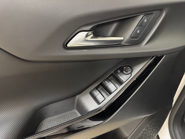 Used 2025 Chevrolet Equinox LT FWD image 7