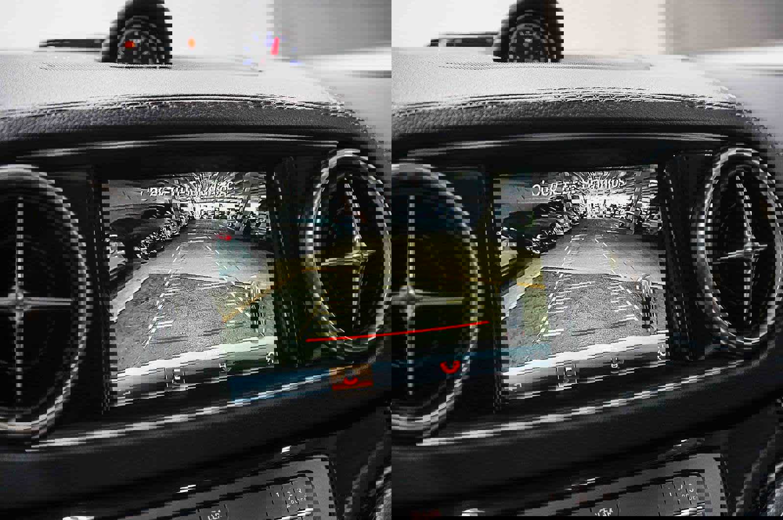 Used 2017 Mercedes-Benz SL 550 image 27