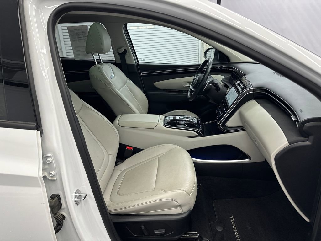 Used 2023 Hyundai Tucson Limited AWD/4WD image 15
