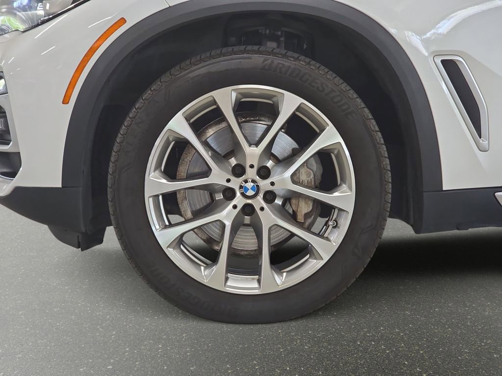 Used 2021 BMW X5 sDrive40i w/ Premium Package 3 RWD image 32