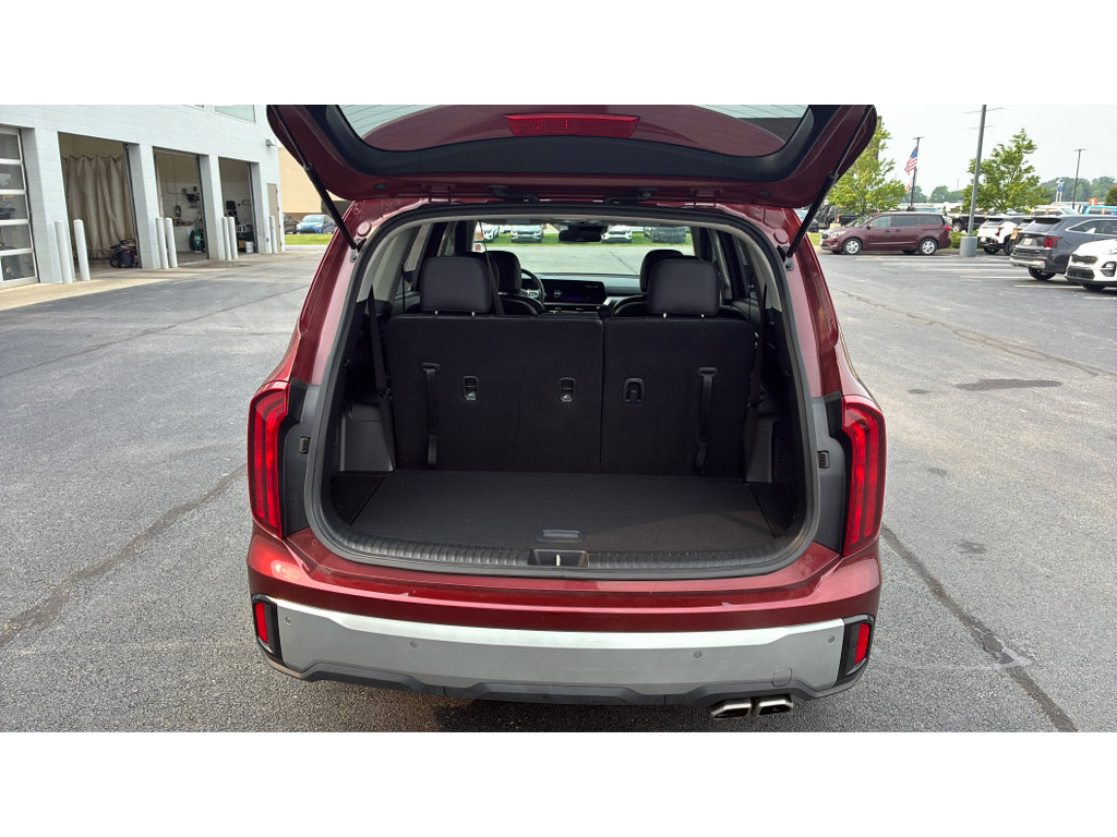 Used 2024 Kia Telluride S w/ S Sunroof Package AWD/4WD image 8