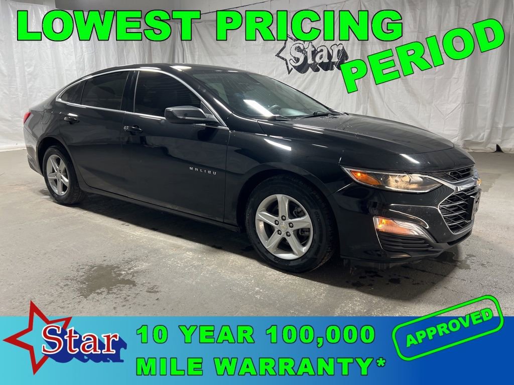 Used 2022 Chevrolet Malibu LS image 1