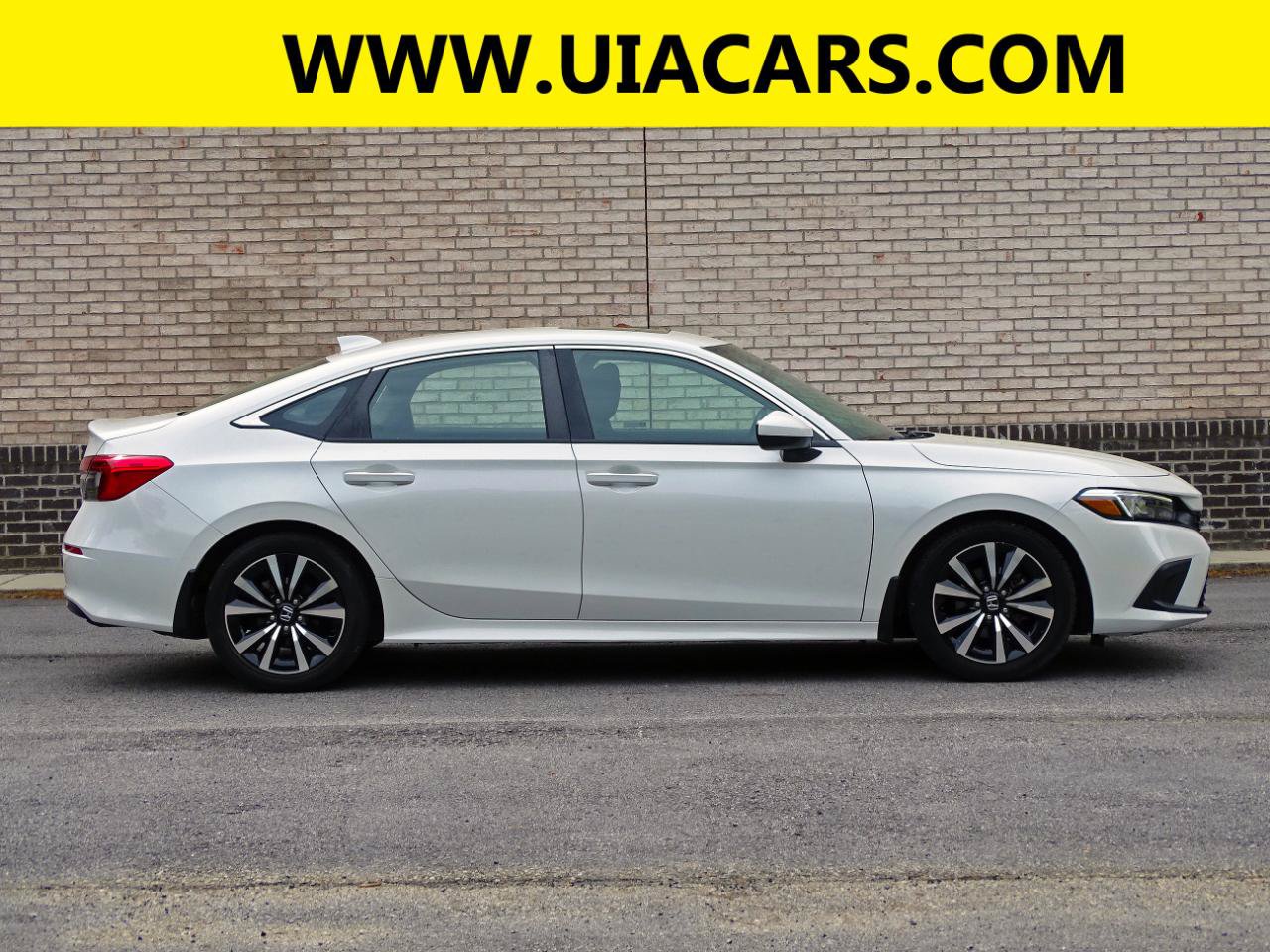 Used 2023 Honda Civic EX image 6