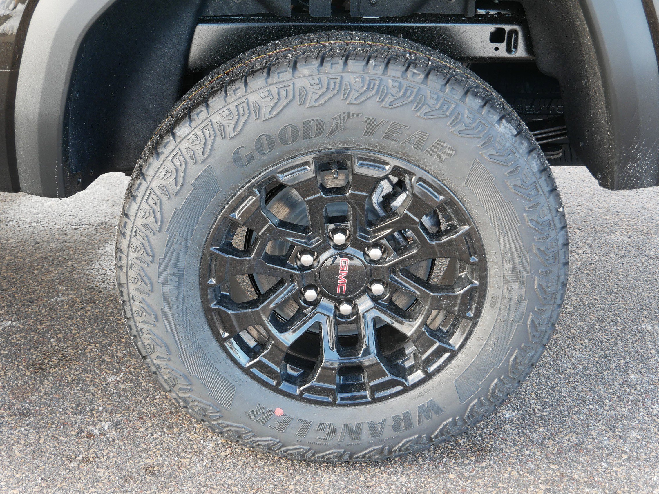 New 2026 GMC Canyon Elevation w/ Convenience Package image 3